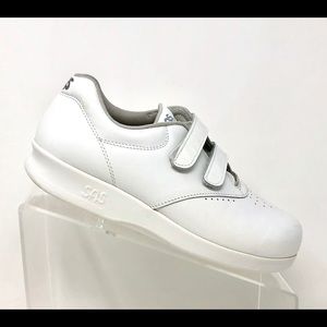 SAS Me Too Velcro Tripad Comfort Walking Shoes